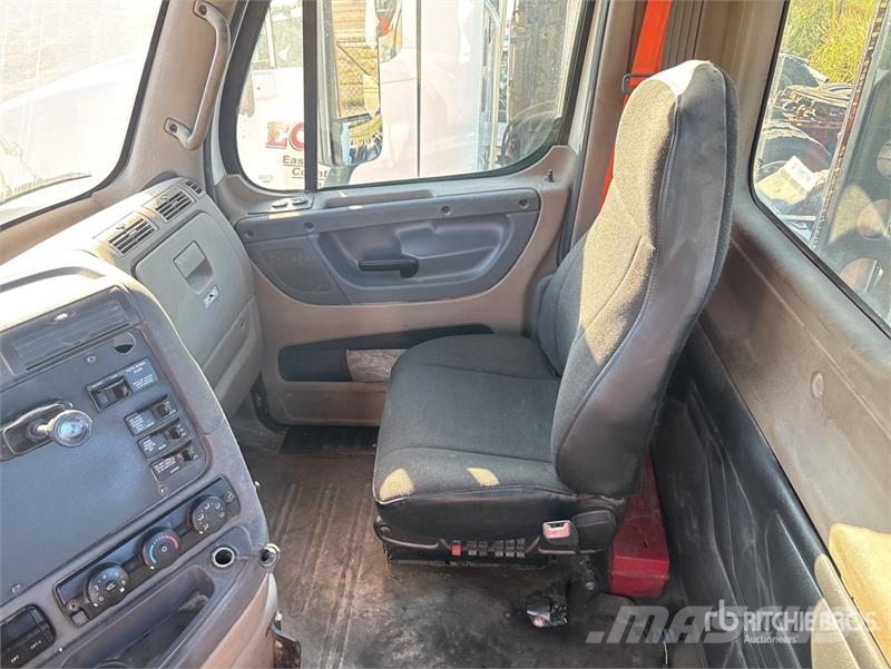 Freightliner Cascadia 113 Vlačilci