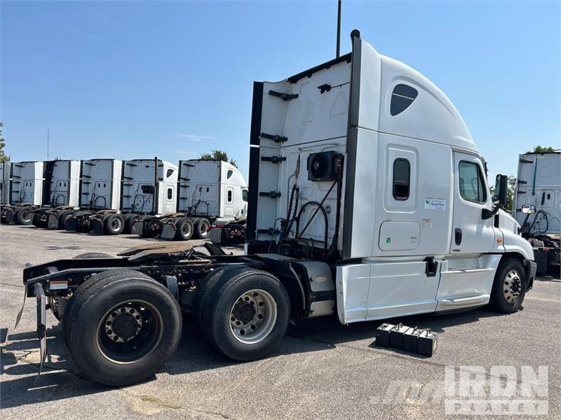 Freightliner Cascadia 125 Çekiciler