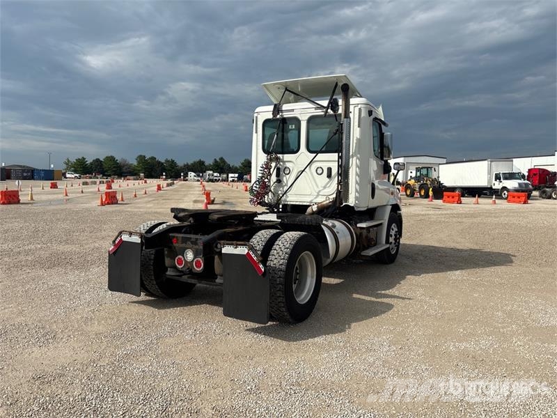 Freightliner Cascadia 113 Vlačilci