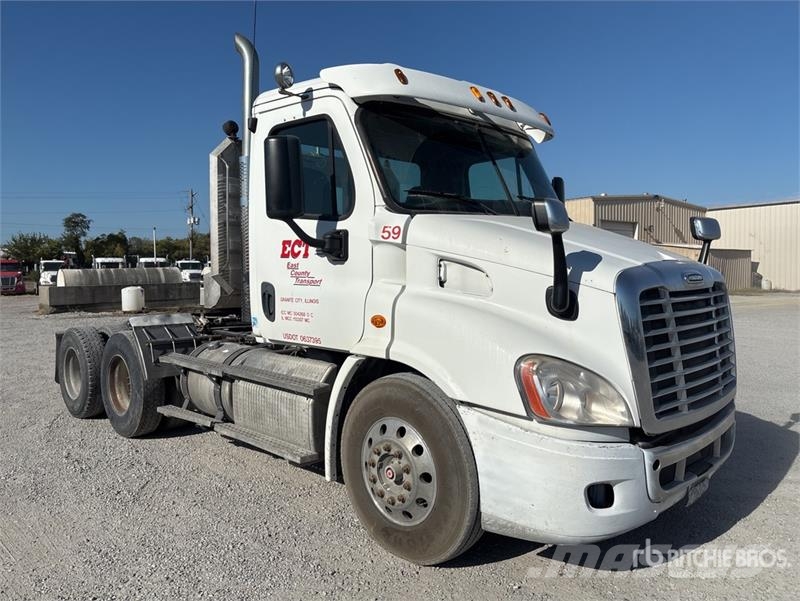 Freightliner Cascadia 113 Vlačilci