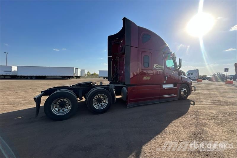 Freightliner Cascadia 126 Влекачи