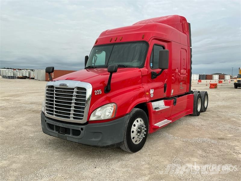 Freightliner Cascadia 125 T/A Sleeper Truck Tractor وحدات الجر