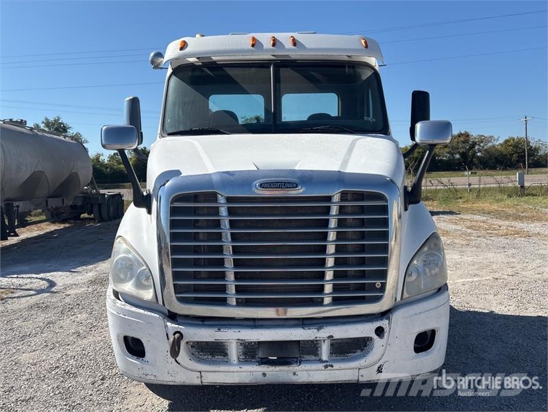 Freightliner Cascadia 113 Tegljači