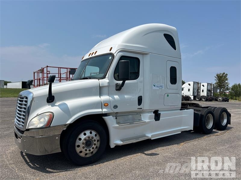 Freightliner Cascadia 125 Çekiciler