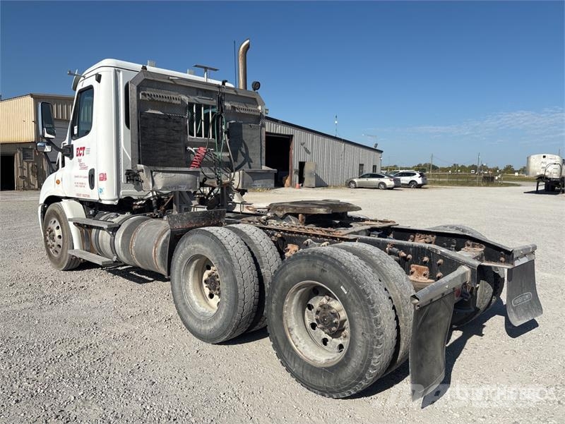 Freightliner Cascadia 113 Vlačilci