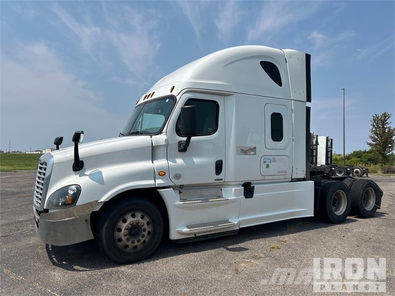 Freightliner Cascadia 125 Çekiciler