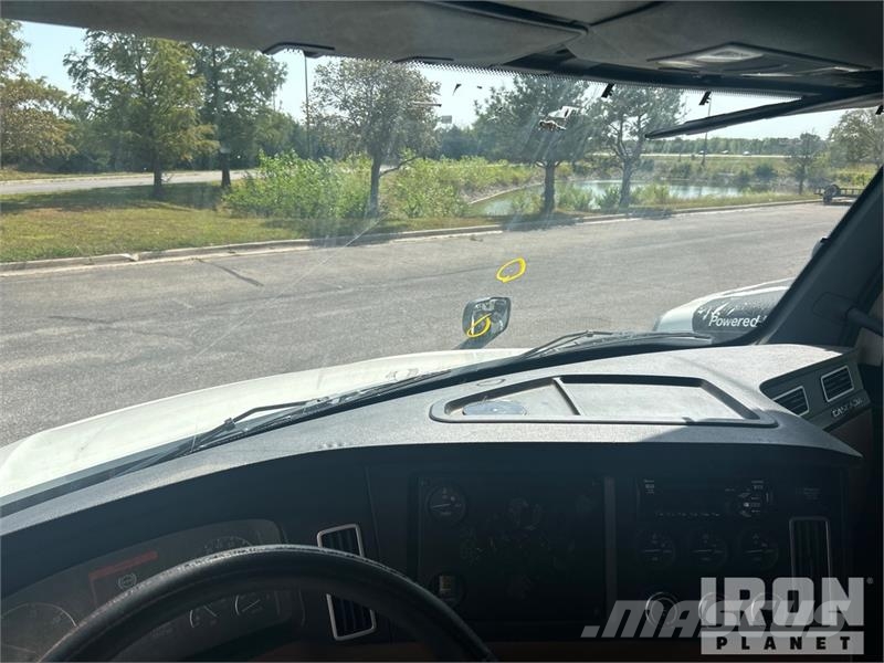 Freightliner Cascadia 126 Trekkvogner