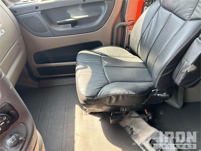 Freightliner Cascadia 125 Tahače