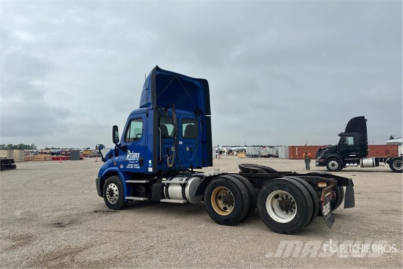 Freightliner Cascadia 113 Dragbilar