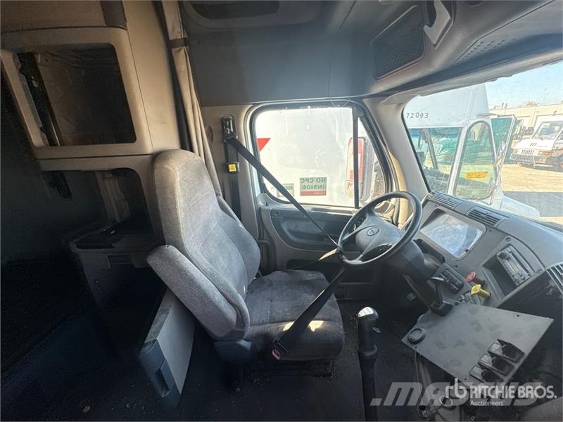 Freightliner Cascadia 125 Тягачі