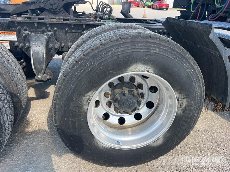 Freightliner Cascadia 116 Cabezas tractoras