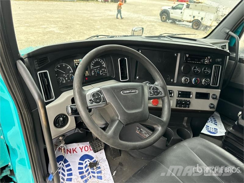 Freightliner Cascadia 126 6x4 Rebuilt Title* T/A Sleeper Truck  Tractor Units
