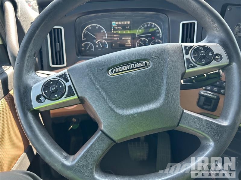 Freightliner Cascadia 126 Çekiciler