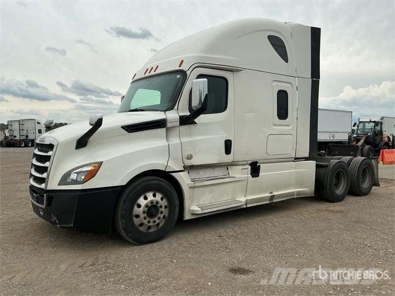 Freightliner Cascadia 126 Vlačilci