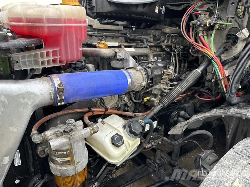 Freightliner Cascadia 126 6x4 Rebuilt Title* T/A Sleeper Truck  Tractor Units