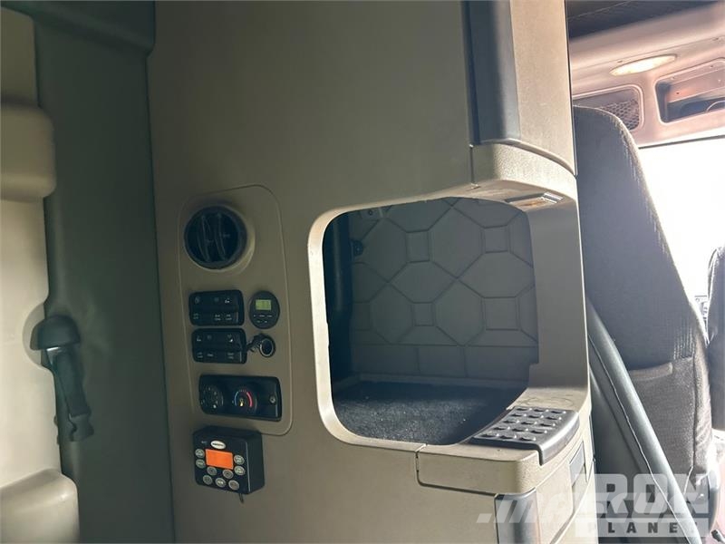 Freightliner Cascadia 125 Çekiciler