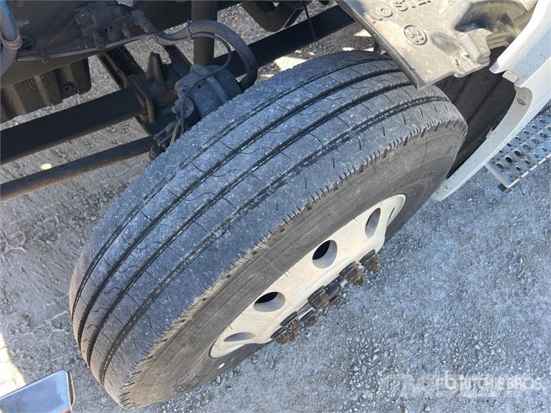 Freightliner Cascadia 126 6x4 T/A Sleeper Truck Tractor Traktorske jedinice