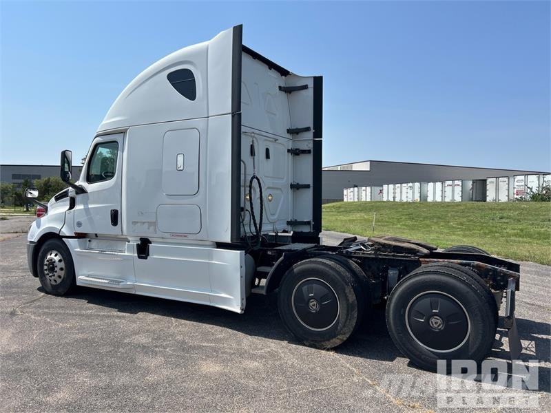 Freightliner Cascadia 126 Çekiciler