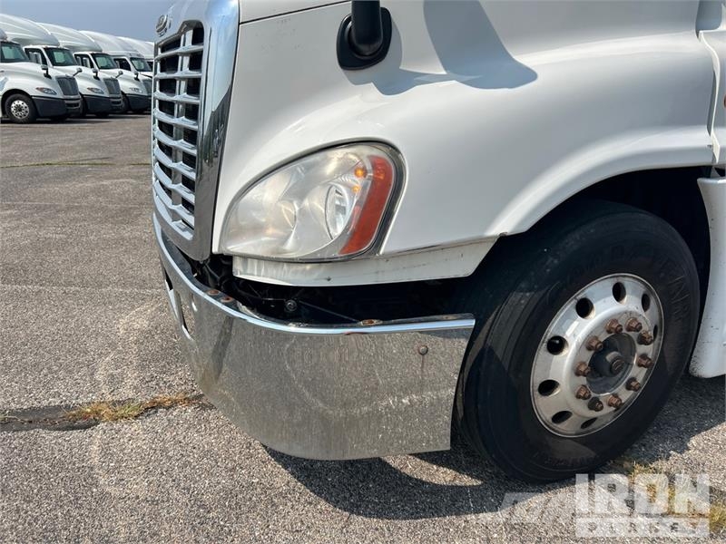 Freightliner Cascadia 125 Çekiciler