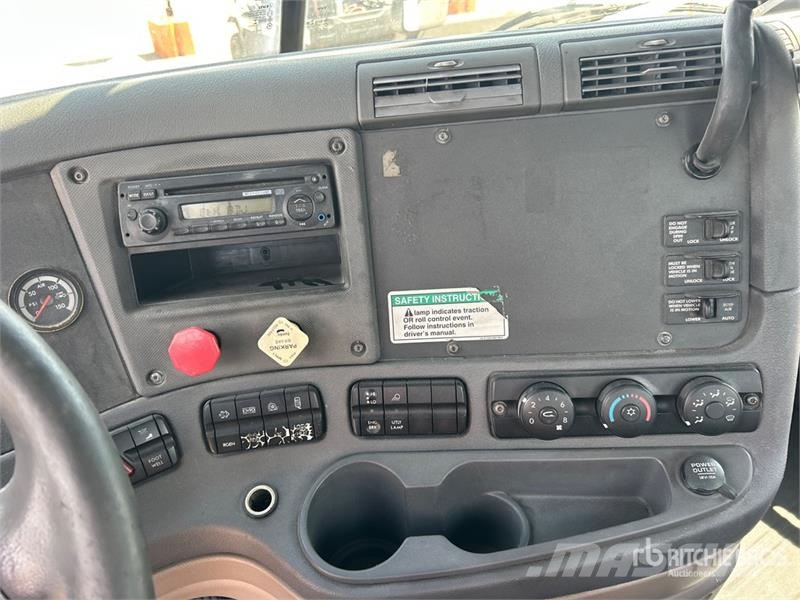 Freightliner Cascadia 125 Prime Movers