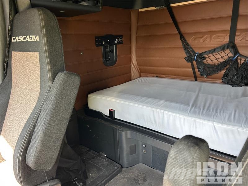 Freightliner Cascadia 126 Trækkere