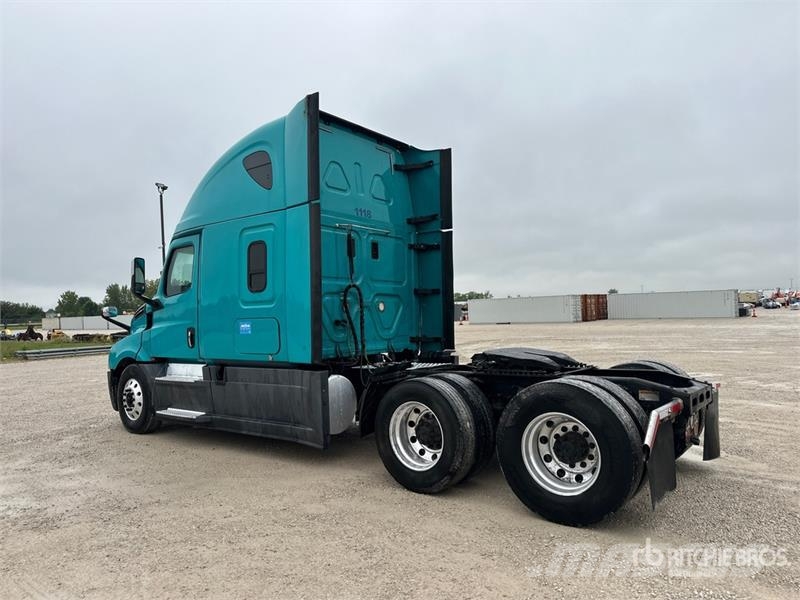 Freightliner Cascadia 126 6x4 Rebuilt Title* T/A Sleeper Truck  Tractor Units