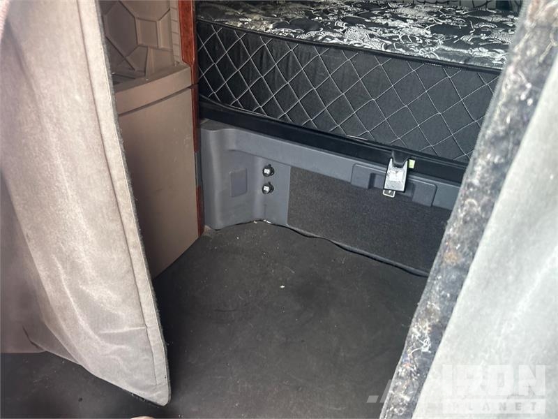 Freightliner Cascadia 125 Vetopöytäautot