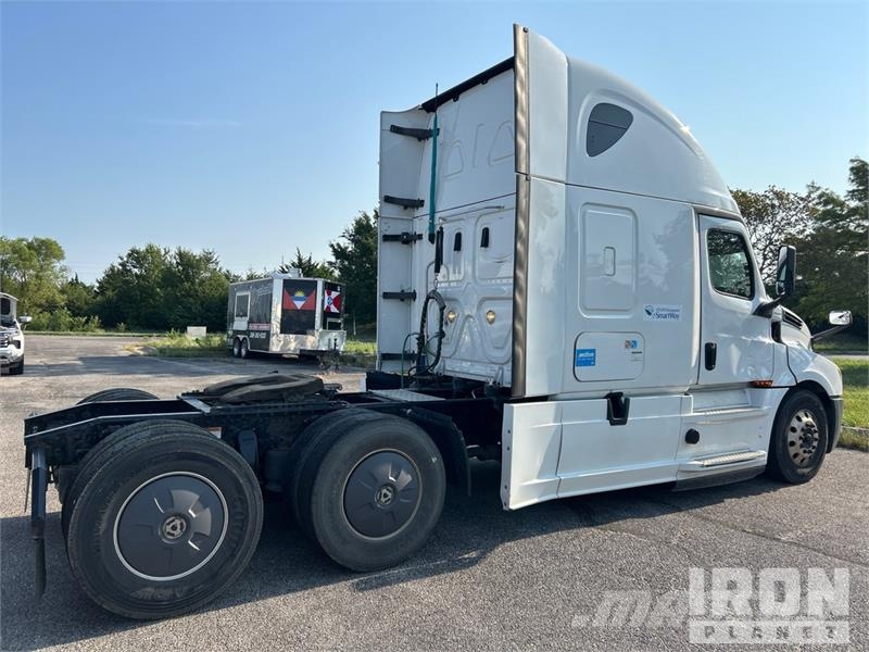 Freightliner Cascadia 126 Vilcēji