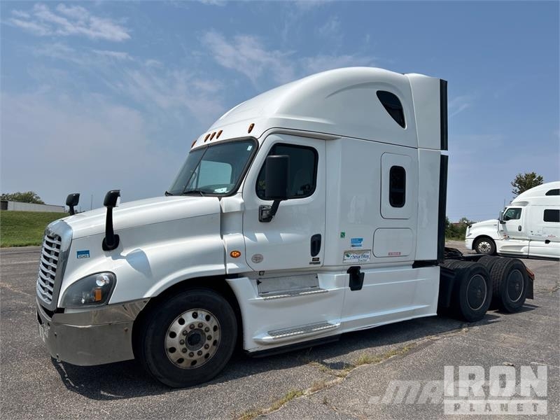 Freightliner Cascadia 125 Çekiciler