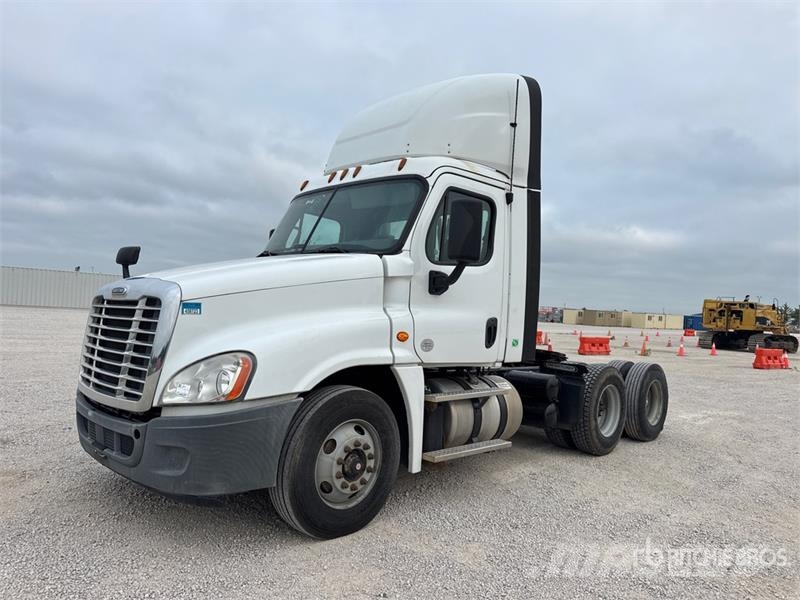 Freightliner Cascadia 125 Cavalos mecânicos