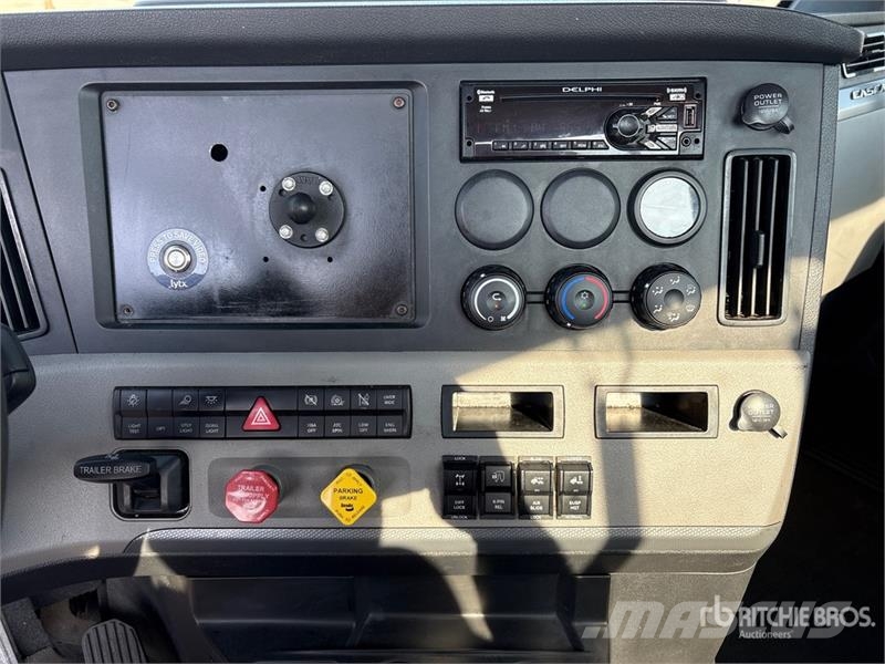 Freightliner Cascadia 116 Tractor Units