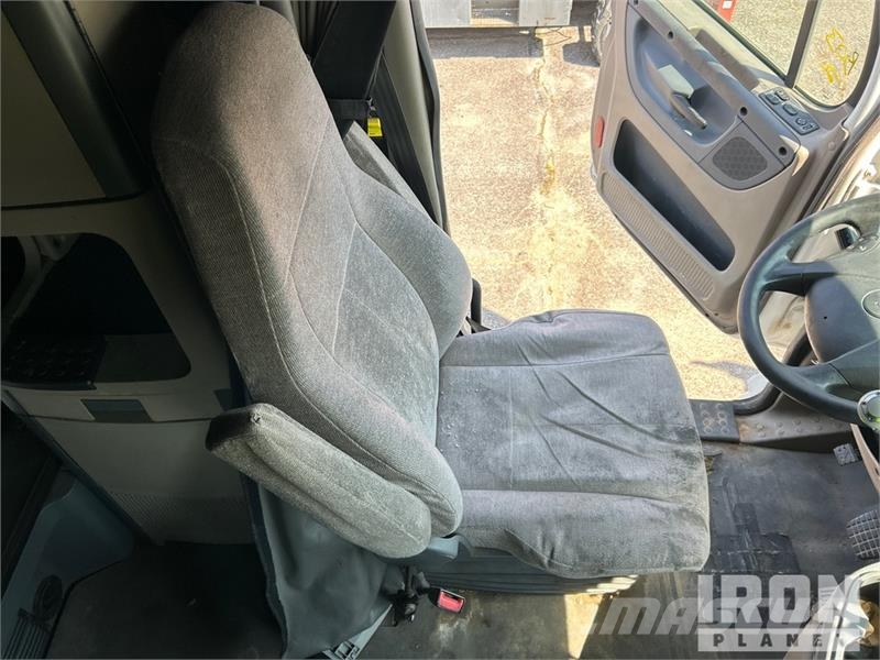 Freightliner Cascadia 125 Çekiciler