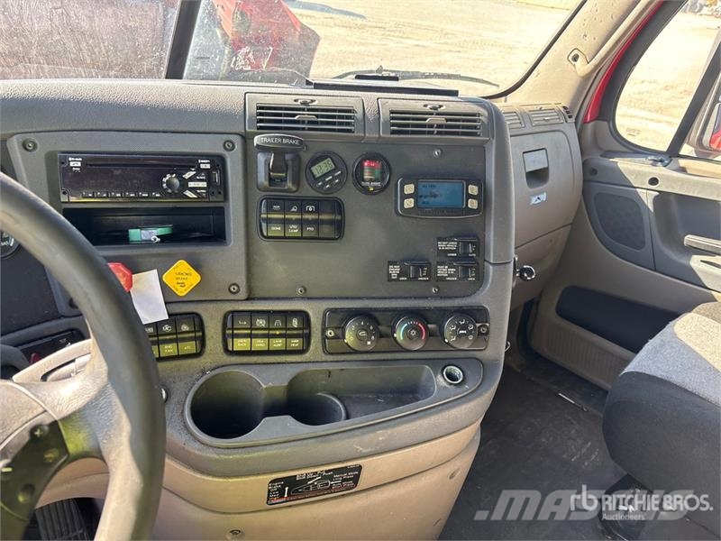 Freightliner Cascadia 113 Sattelzugmaschinen