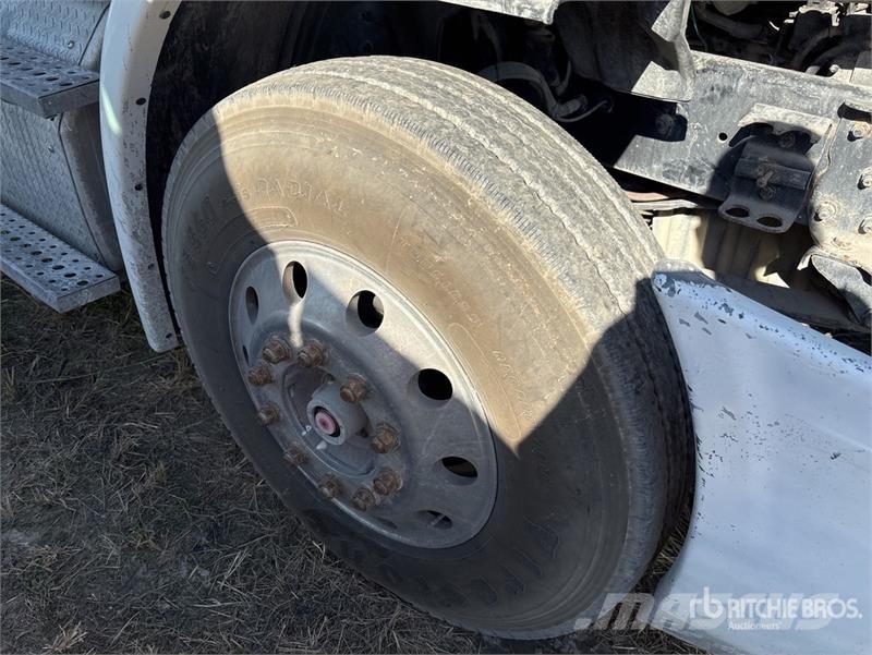 Freightliner Cascadia 113 Vlačilci