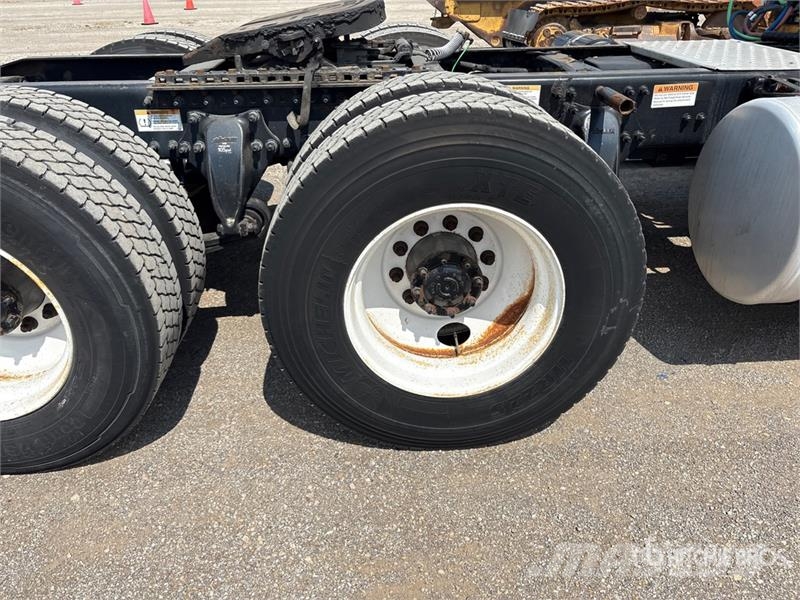 Freightliner Cascadia 125 Cavalos mecânicos