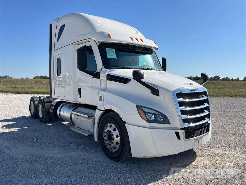 Freightliner Cascadia 126 Седельные тягачи