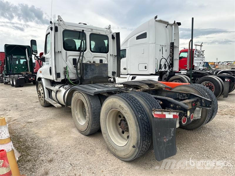 Freightliner Cascadia 113 Sattelzugmaschinen