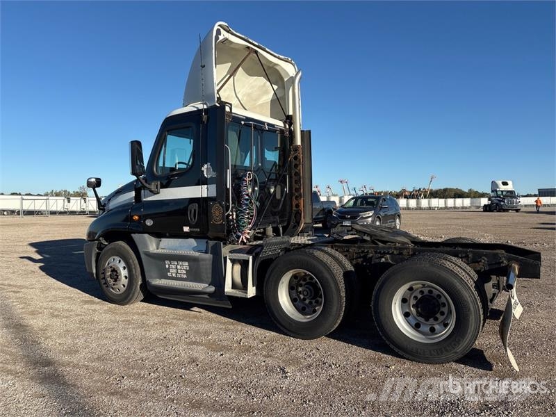 Freightliner Cascadia 125 Motrici e Trattori Stradali