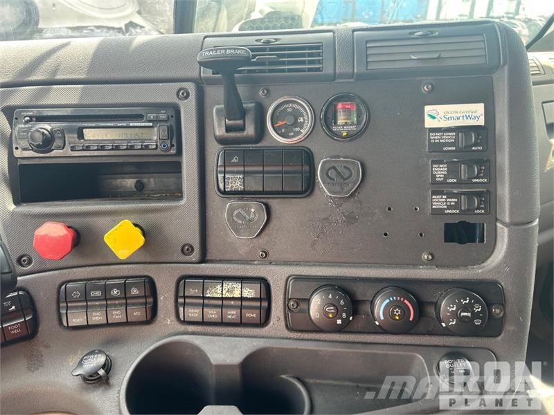 Freightliner Cascadia 125 Vetopöytäautot