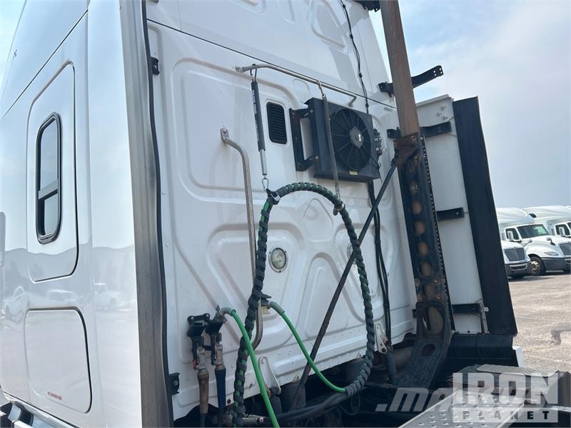Freightliner Cascadia 125 Çekiciler