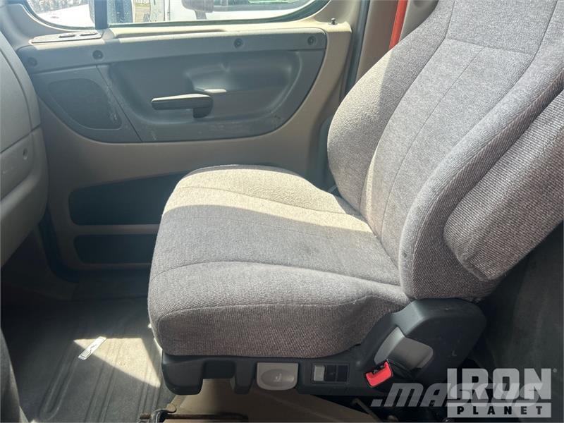 Freightliner Cascadia 125 Vetopöytäautot
