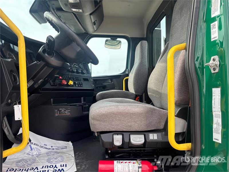 Freightliner Cascadia 126 Vlačilci