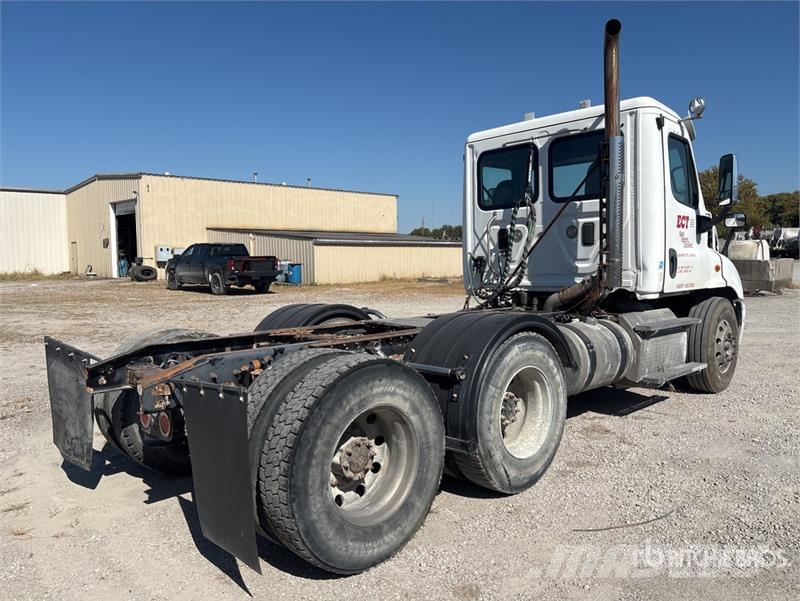 Freightliner Cascadia 113 Tegljači