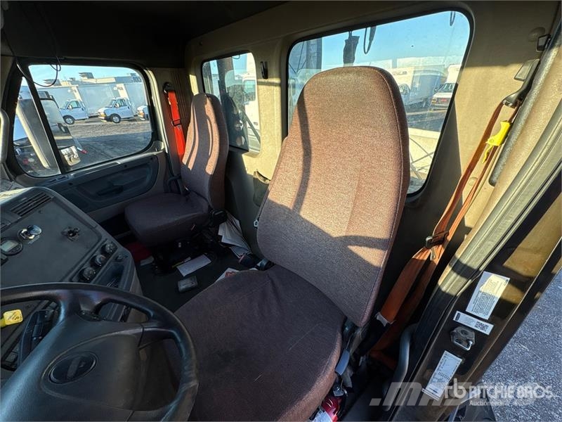 Freightliner Cascadia 113 Tractor Units