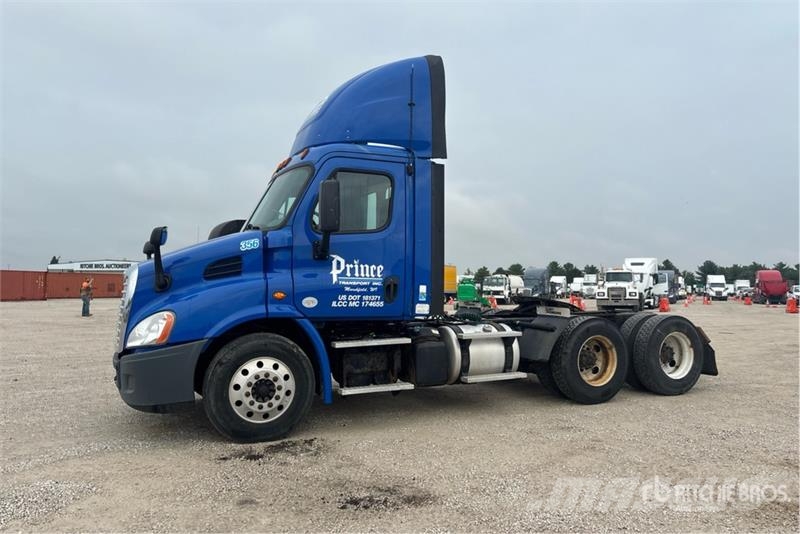 Freightliner Cascadia 113 Dragbilar