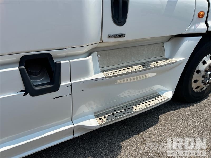 Freightliner Cascadia 125 Çekiciler