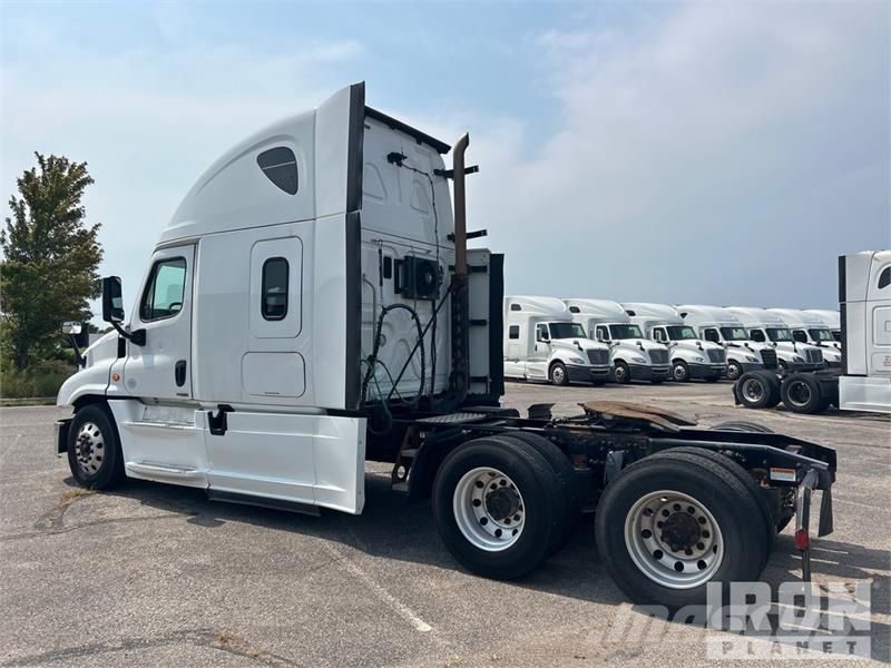 Freightliner Cascadia 125 Çekiciler