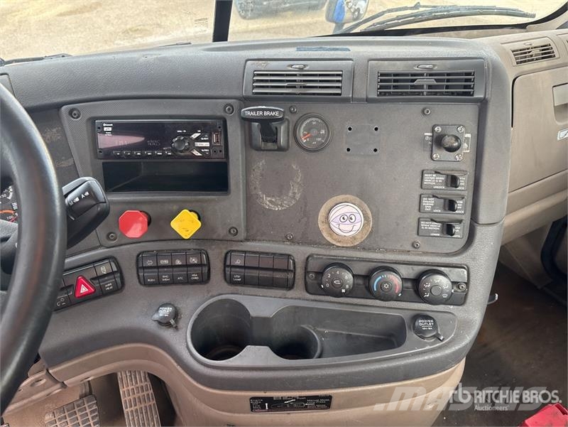 Freightliner Cascadia 113 Tracteur routier