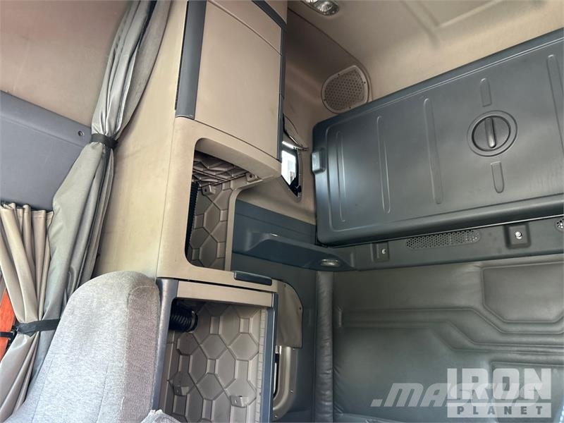Freightliner Cascadia 125 Çekiciler