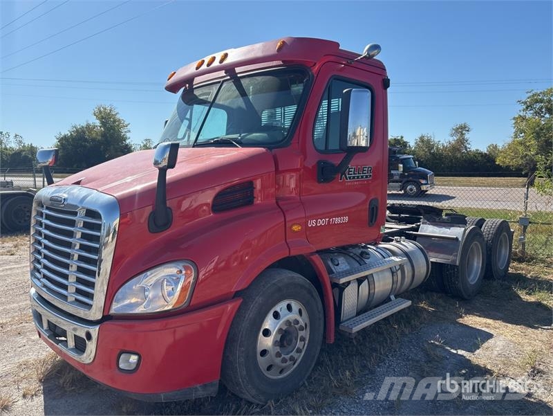 Freightliner Cascadia 113 Tegljači